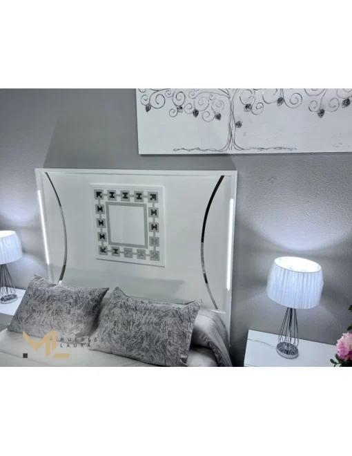 KRYSTAL DORMITORIO