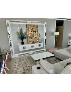 TAKUMA PANEL T.V